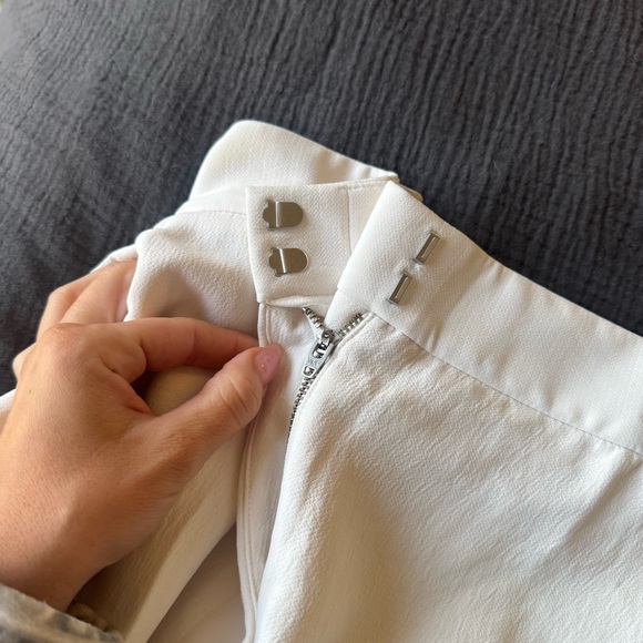 Aritzia Wilfred Effortless Pants in Light Birch - Picture 7 of 7